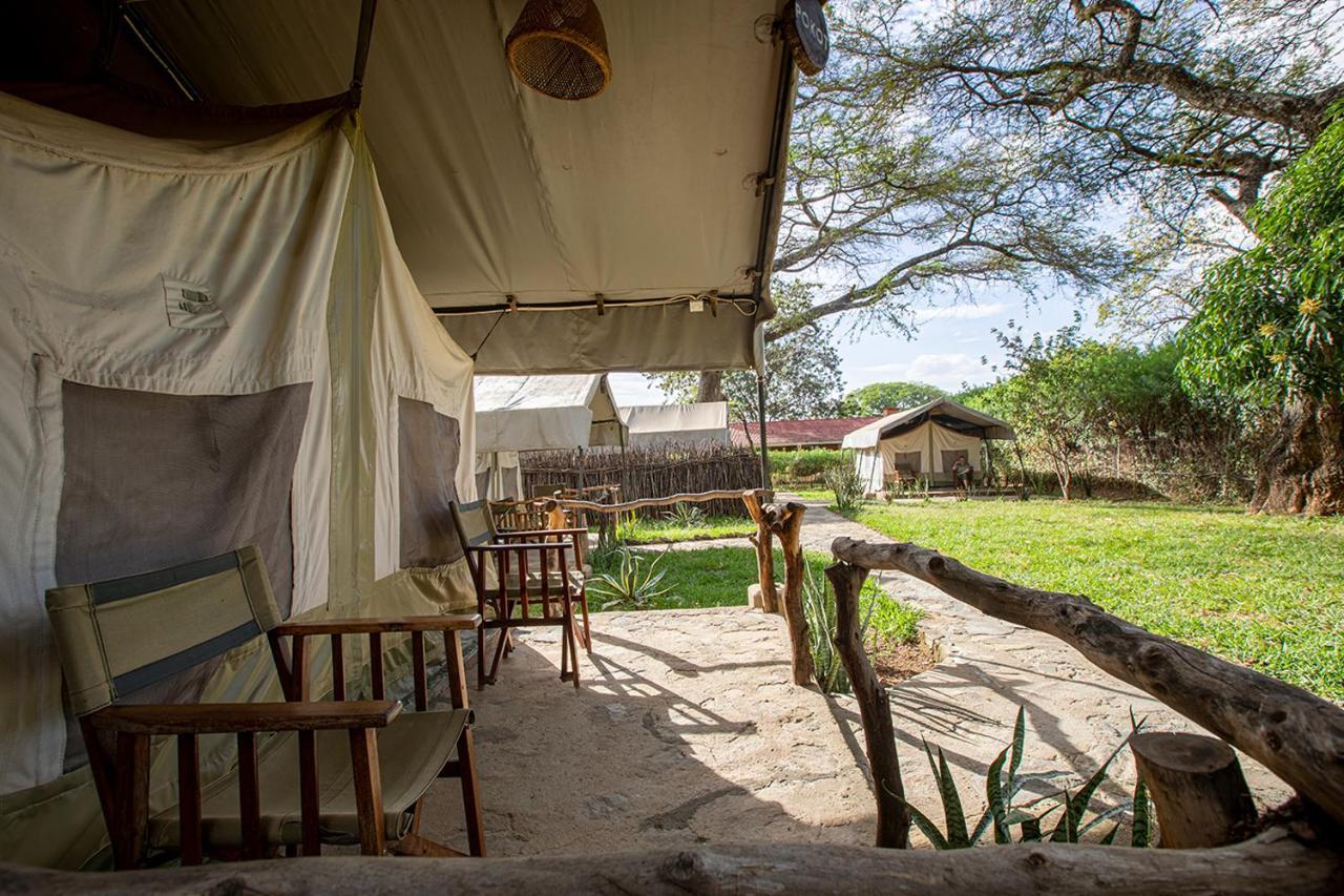 Kara-Tunga Safari Camp Bed and Breakfast Moroto Εξωτερικό φωτογραφία