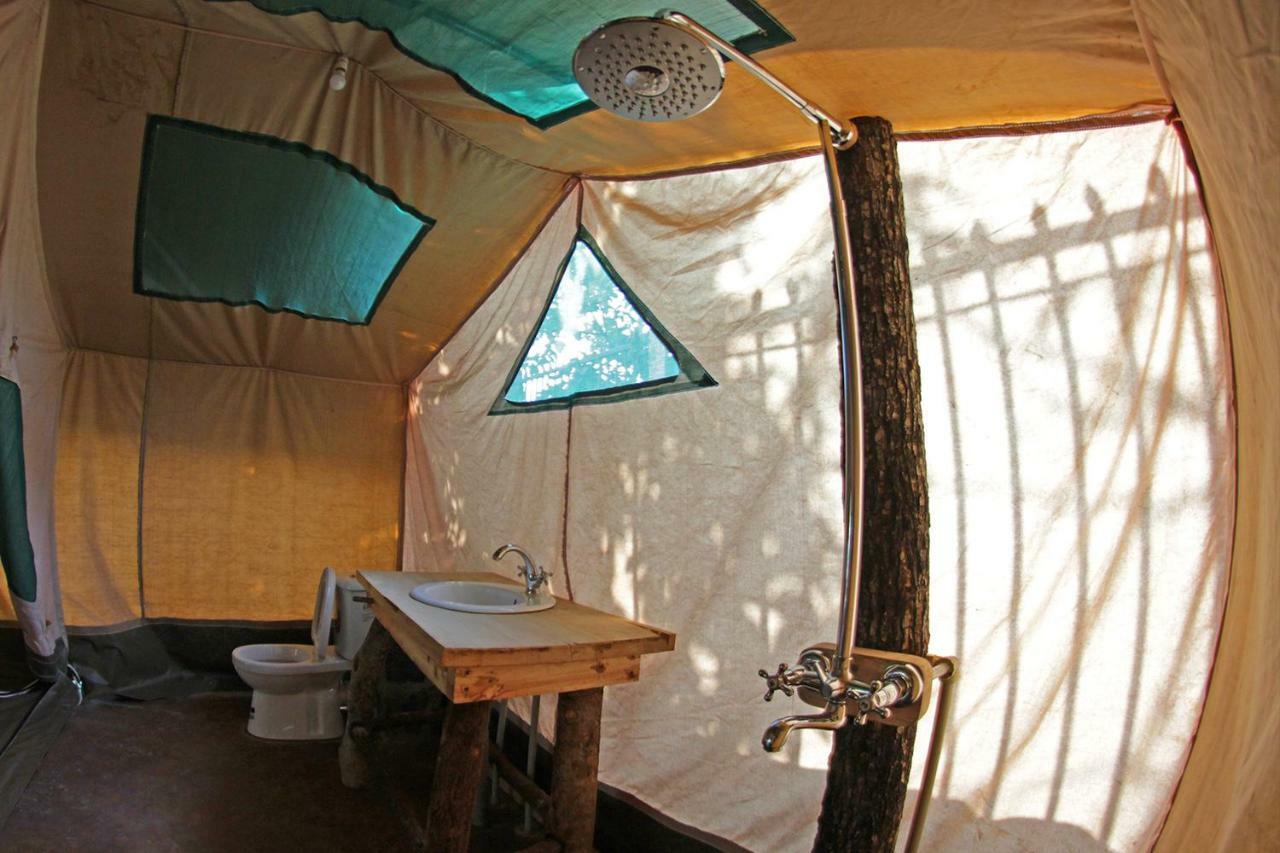 Kara-Tunga Safari Camp Bed and Breakfast Moroto Εξωτερικό φωτογραφία